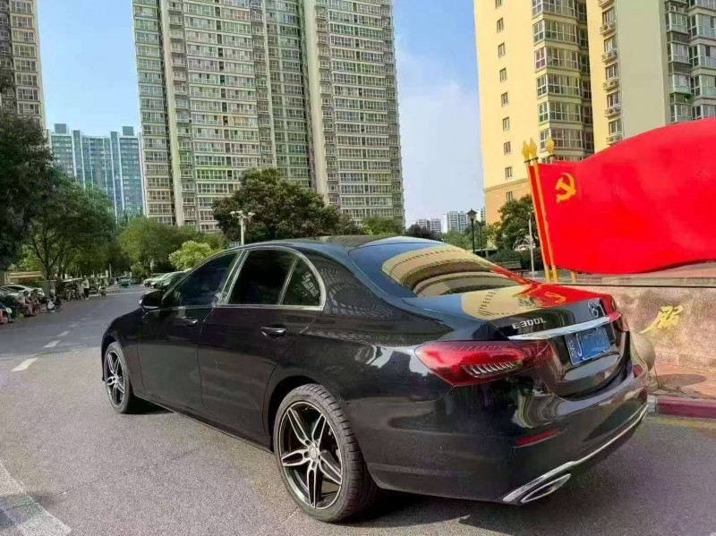 安阳18年奔驰E9