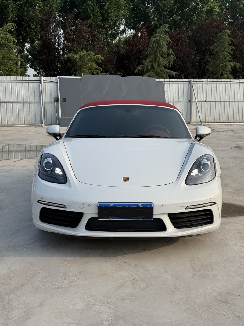 新乡22年保时捷7181