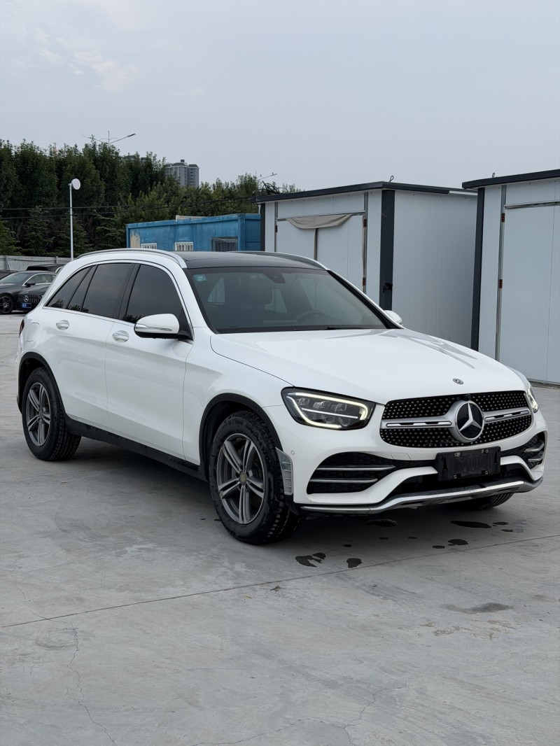 新乡20年奔驰GLC2