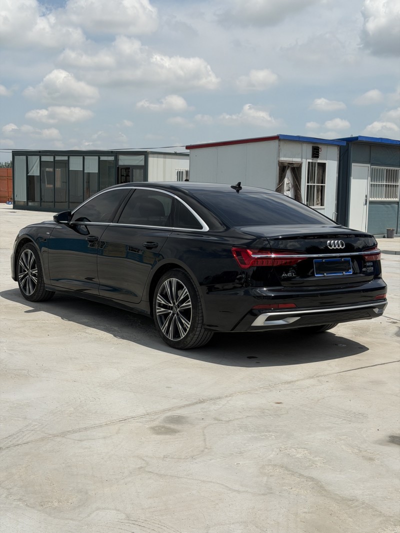 新乡24年奥迪A6L8