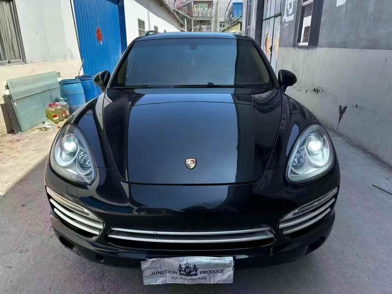 潍坊14年保时捷卡宴1