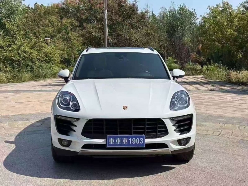 潍坊21年保时捷Macan1