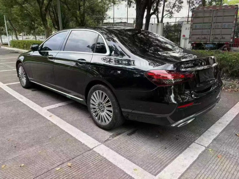 嘉兴22年奔驰E8