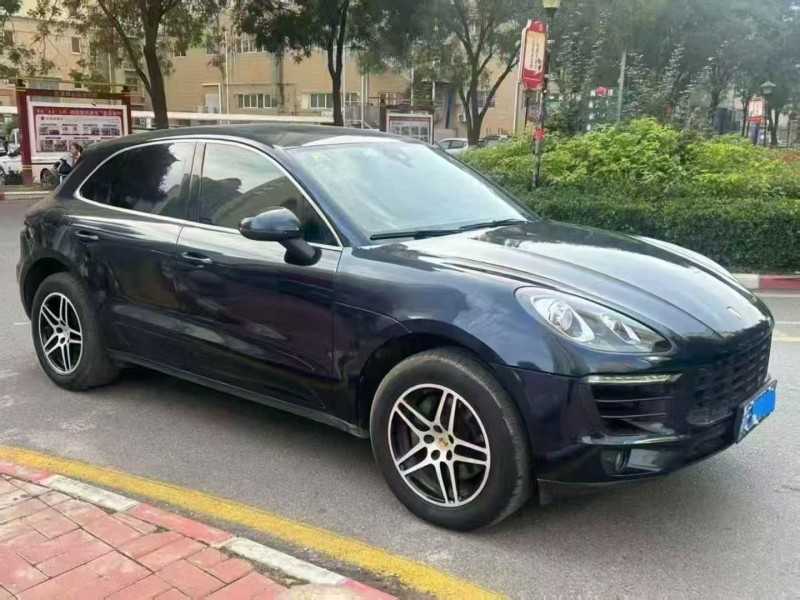 安阳18年保时捷Macan3
