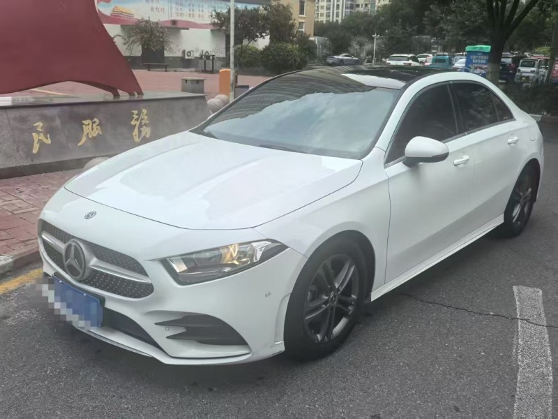 安阳20年奔驰A3