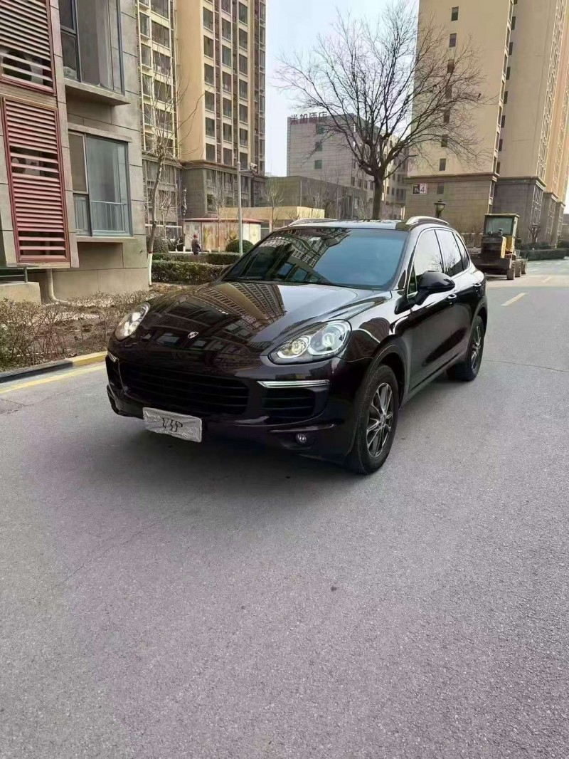 邯郸17年保时捷卡宴3
