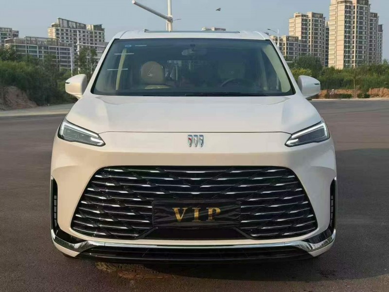 承德26年别克GL81