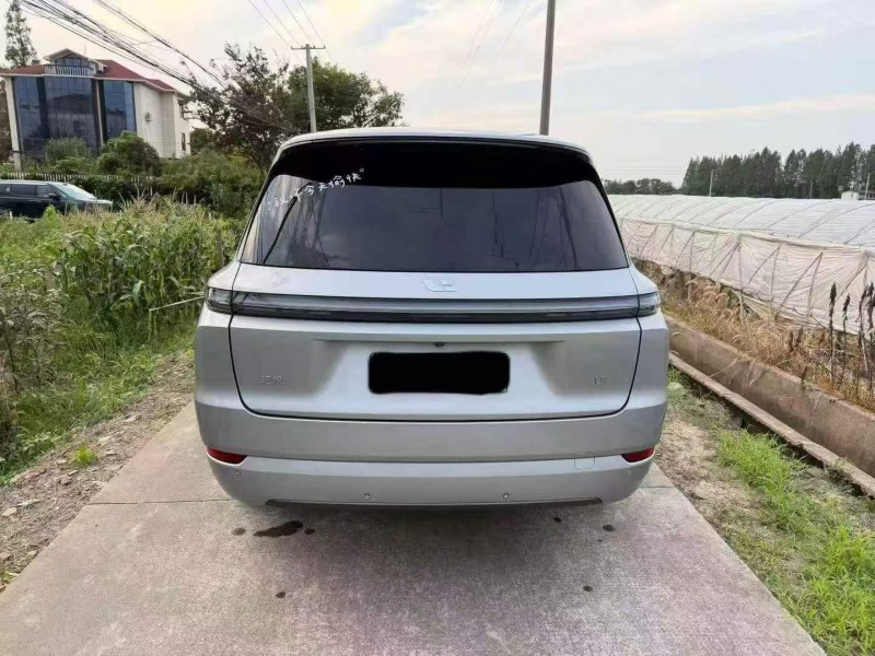 温州23年理想L99
