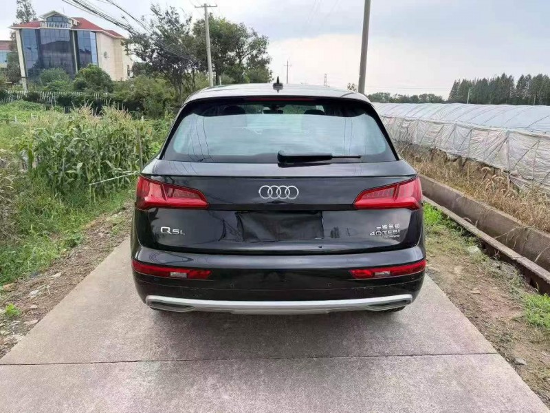 温州19年奥迪Q59