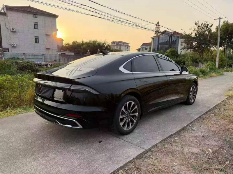 金华22年林肯Z8