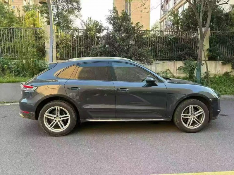 常德19年保时捷Macan7