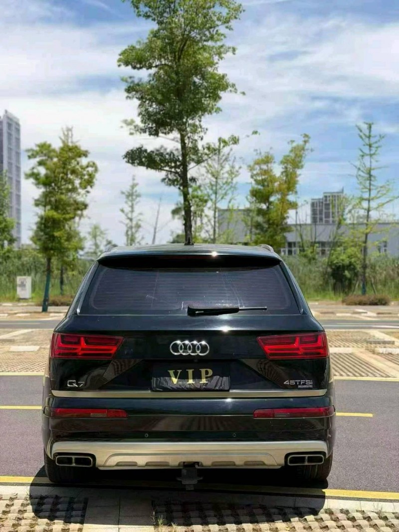 岳阳18年奥迪Q78