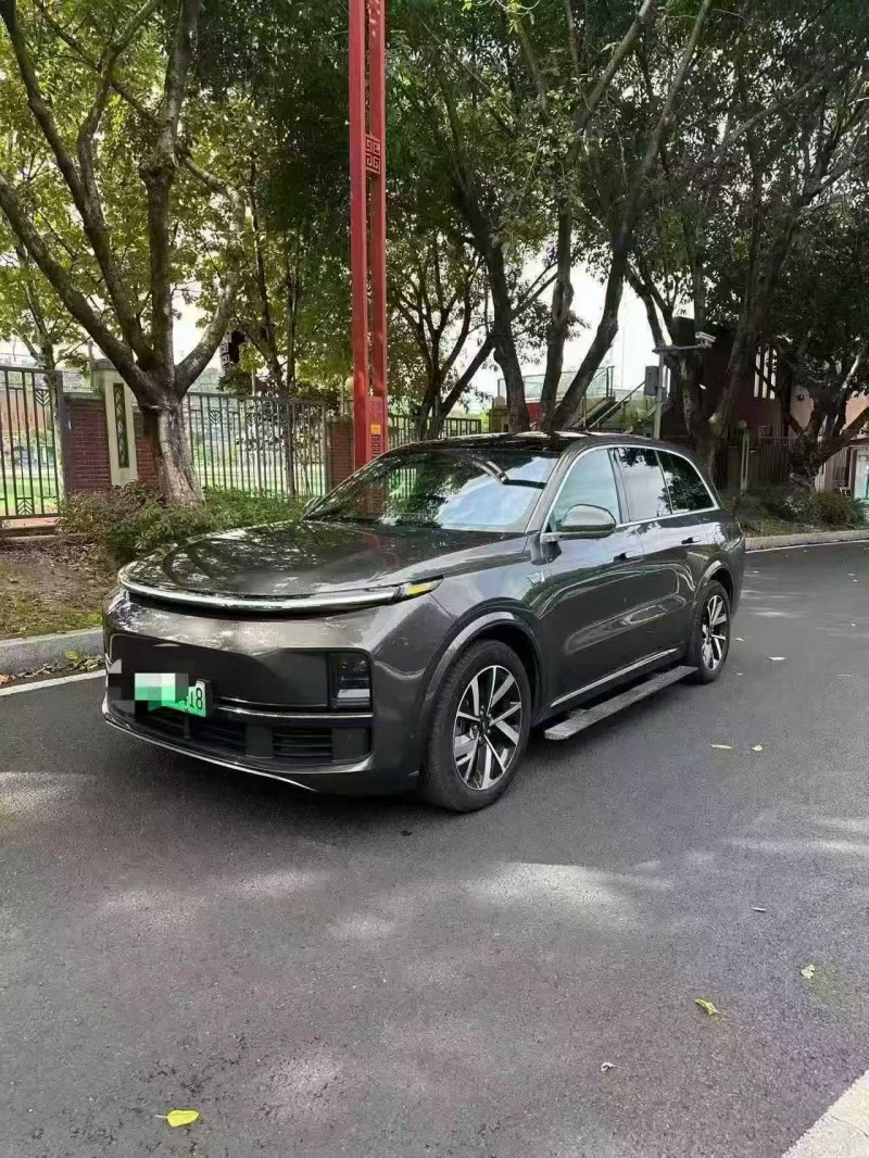 重庆23年理想L82