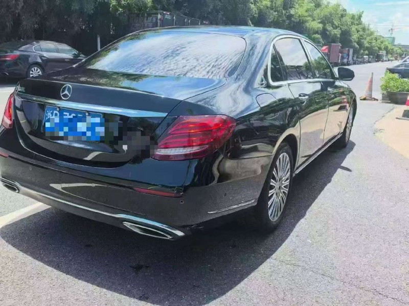 金华20年奔驰E8