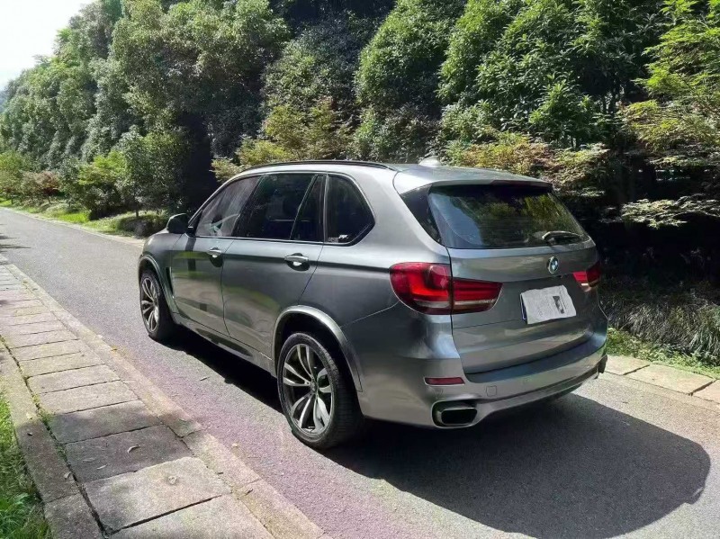 绍兴17年宝马X59