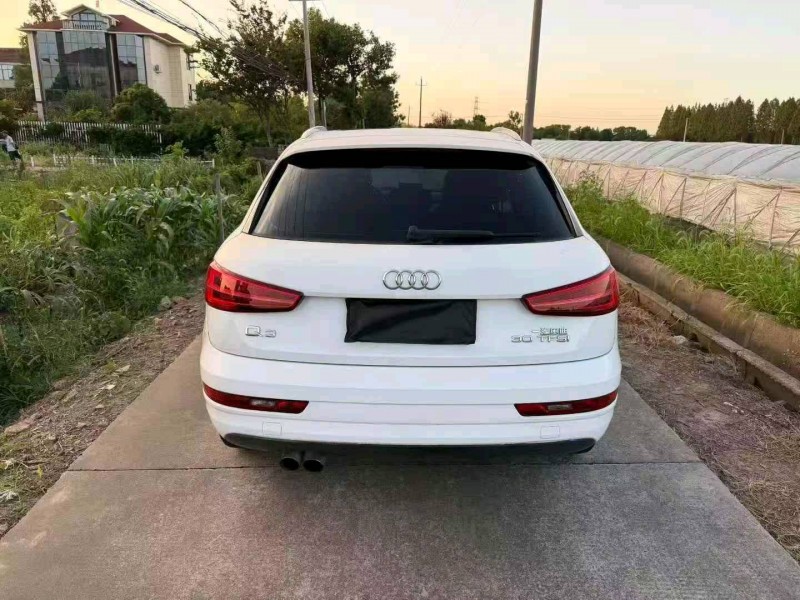 绍兴18年奥迪Q38