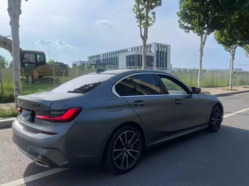 新乡20年宝马3系6