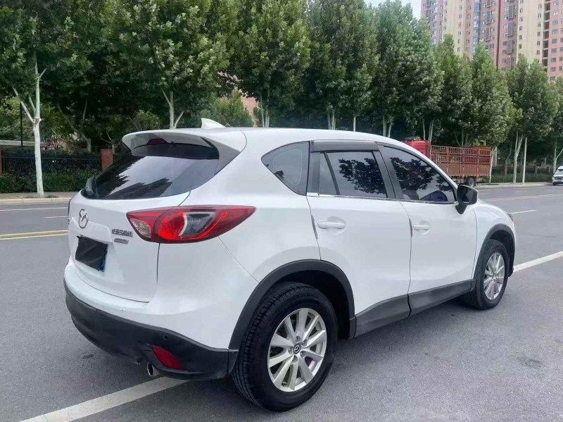 新乡16年马自达CX-58