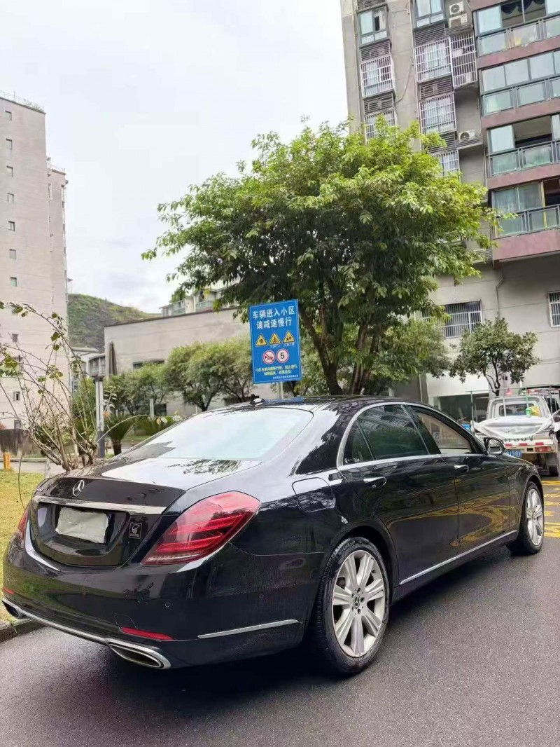 重庆19年奔驰S9