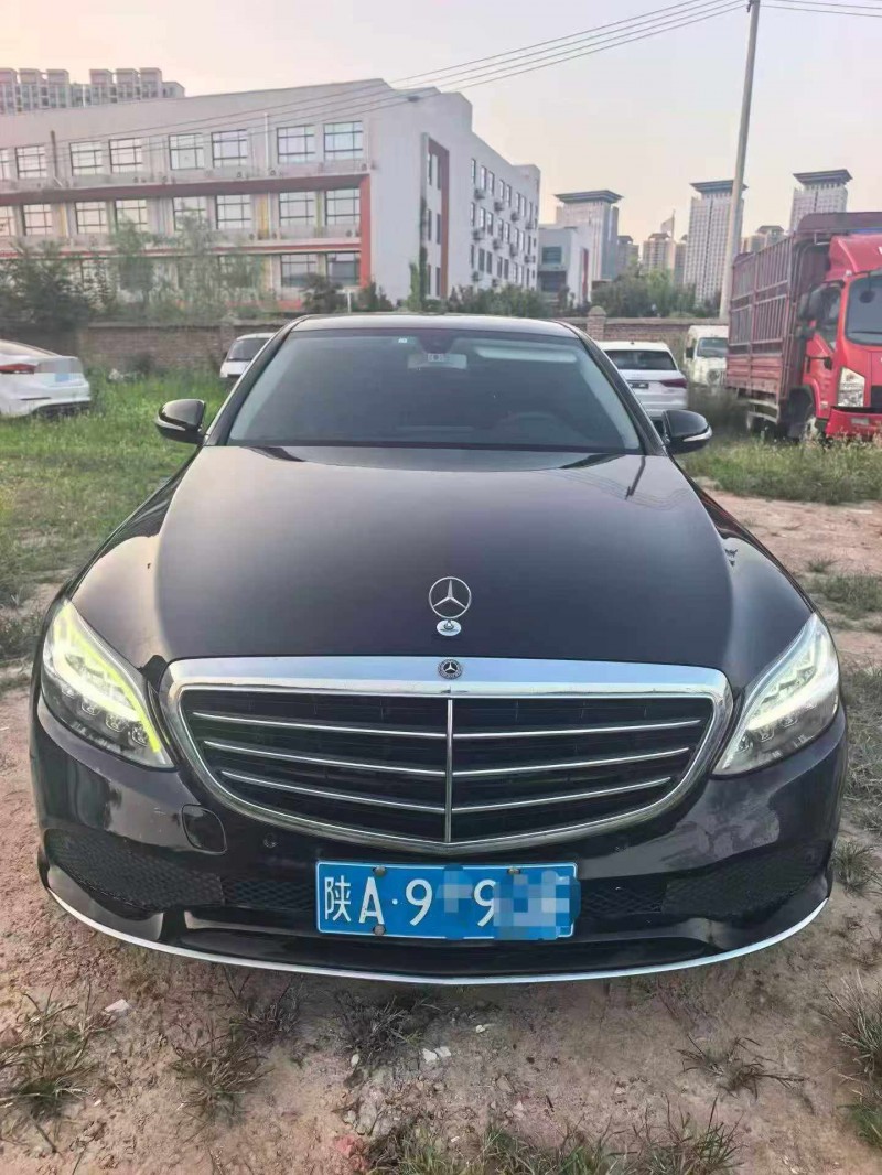 咸阳18年奔驰C1