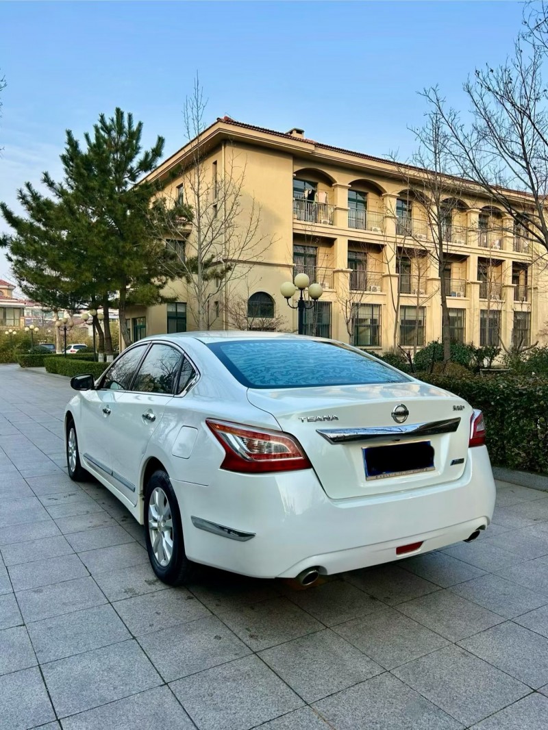 烟台14年日产天籁9