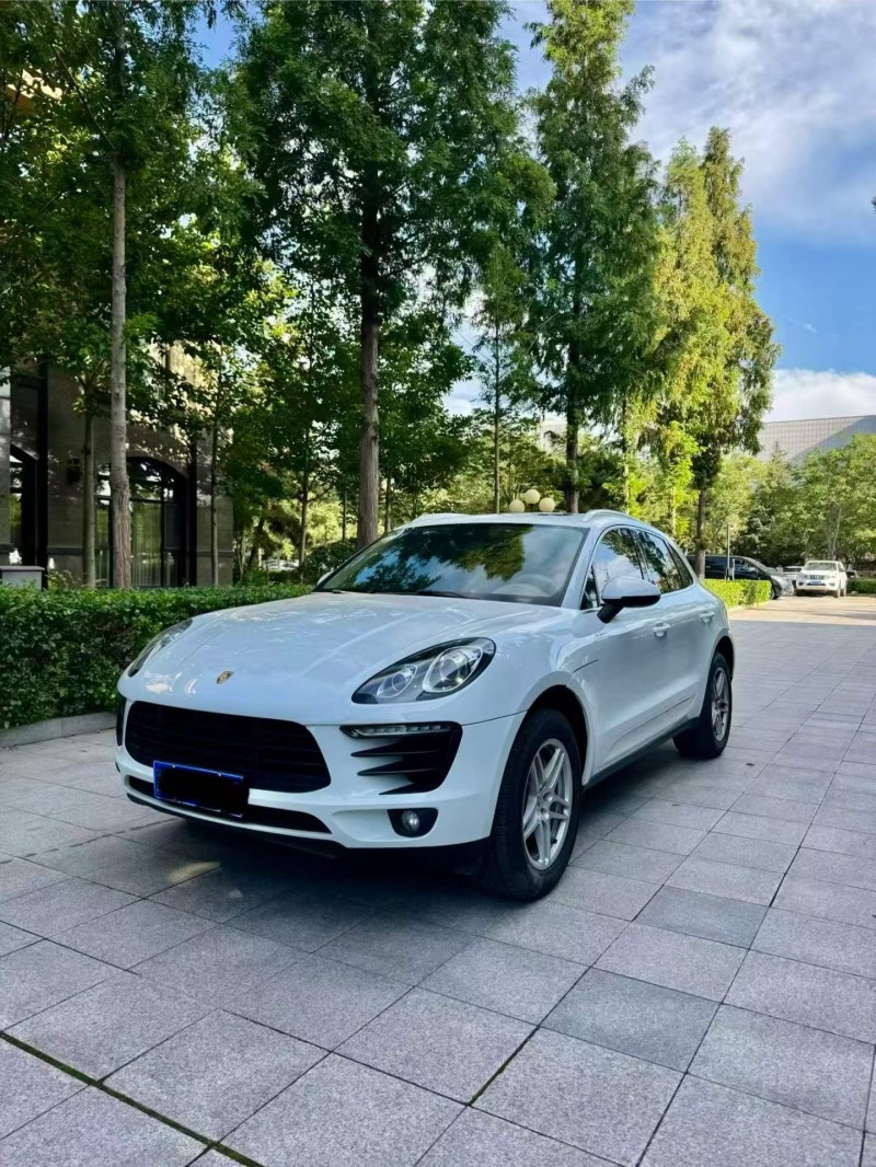 烟台16年保时捷Macan2