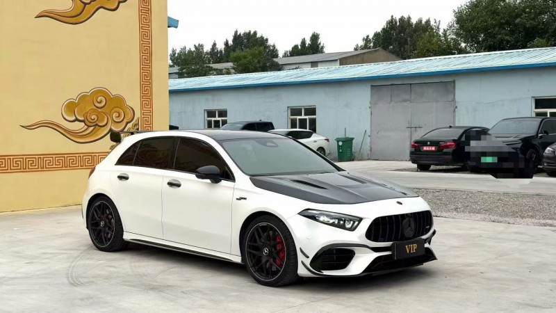 青岛25年奔驰AMG3