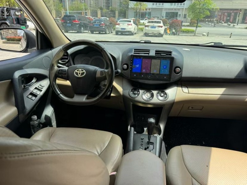 吉安12年丰田RAV45