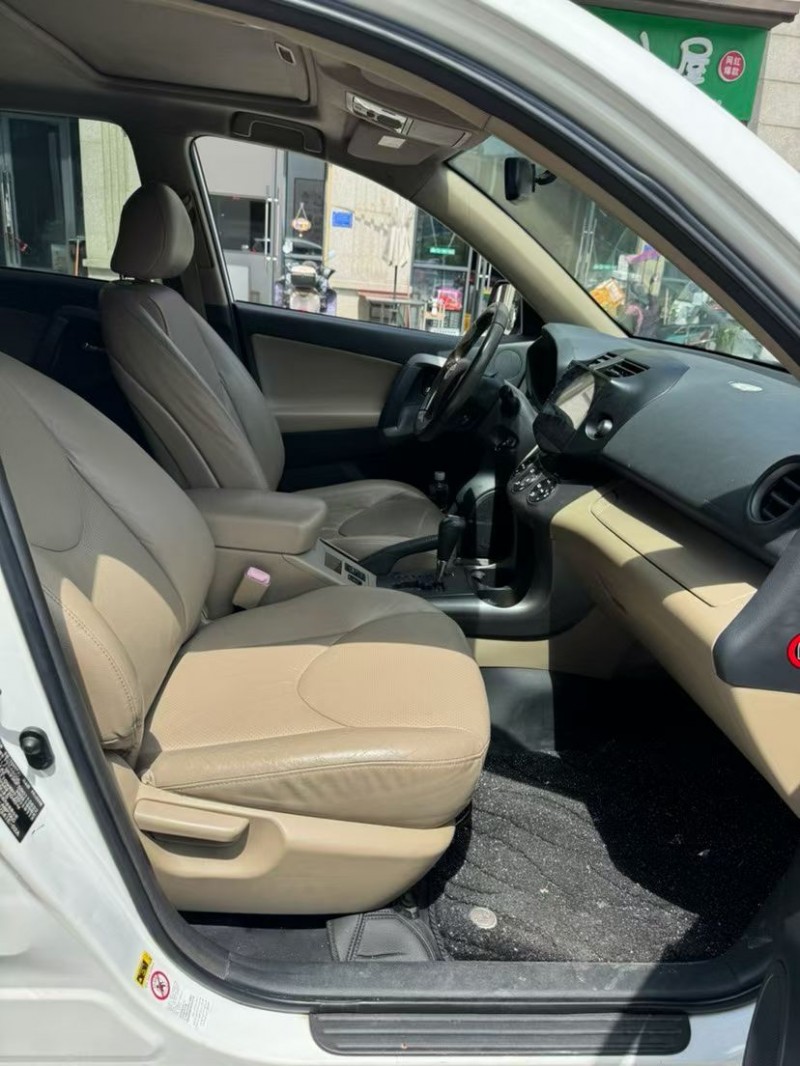 吉安12年丰田RAV46