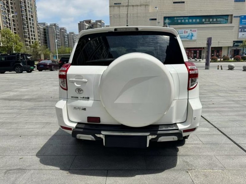 吉安12年丰田RAV49