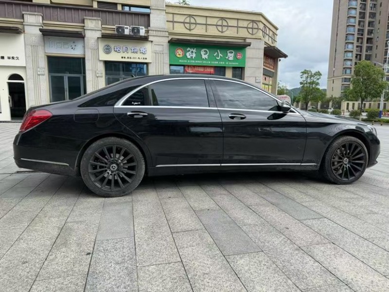 吉安16年奔驰S5