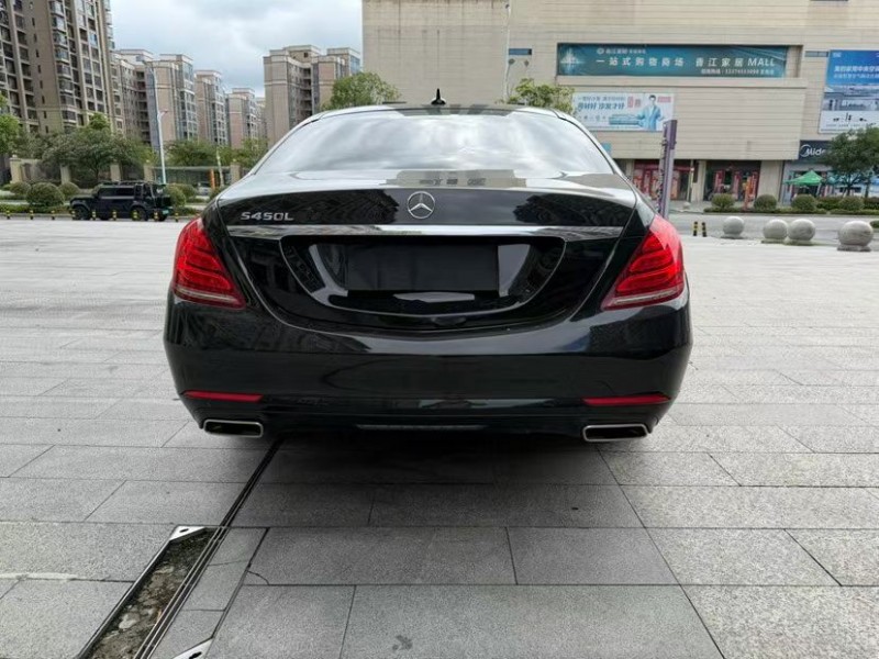 吉安16年奔驰S6