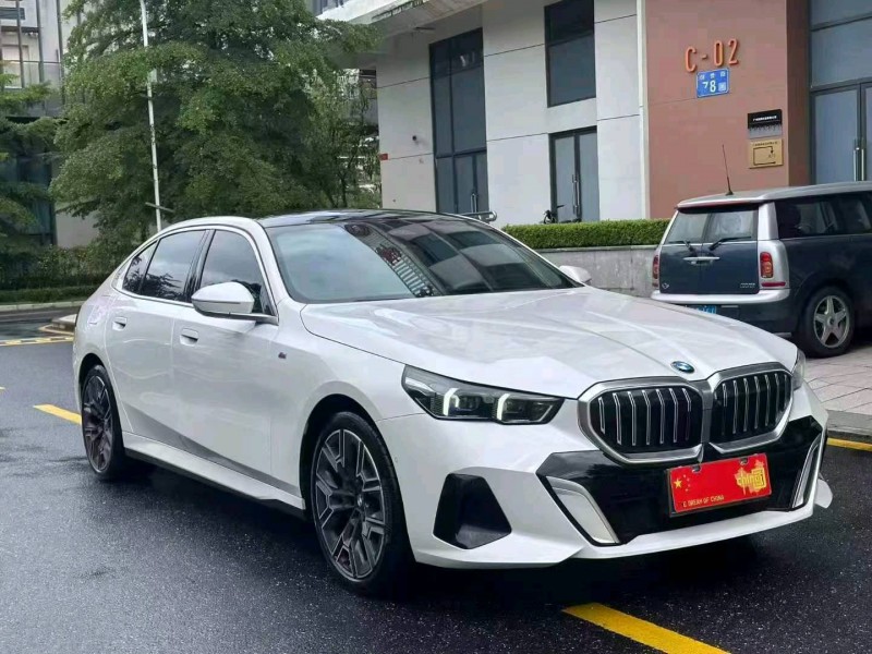广州24年宝马5系2