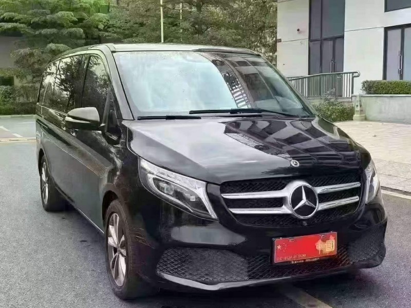 广州22年奔驰V2