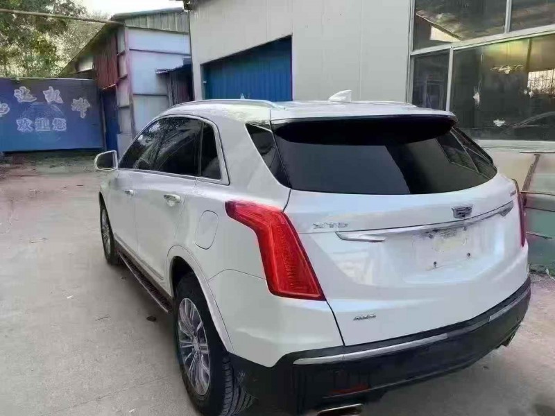 潍坊16年凯迪拉克XT58