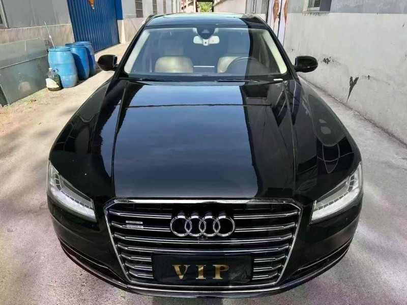 潍坊17年奥迪A8L1