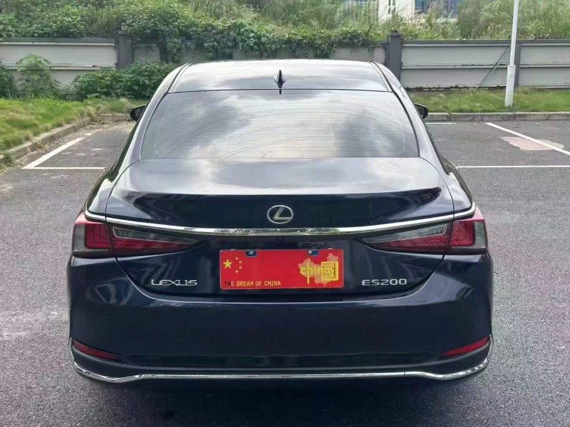 广州23年雷克萨斯ES9