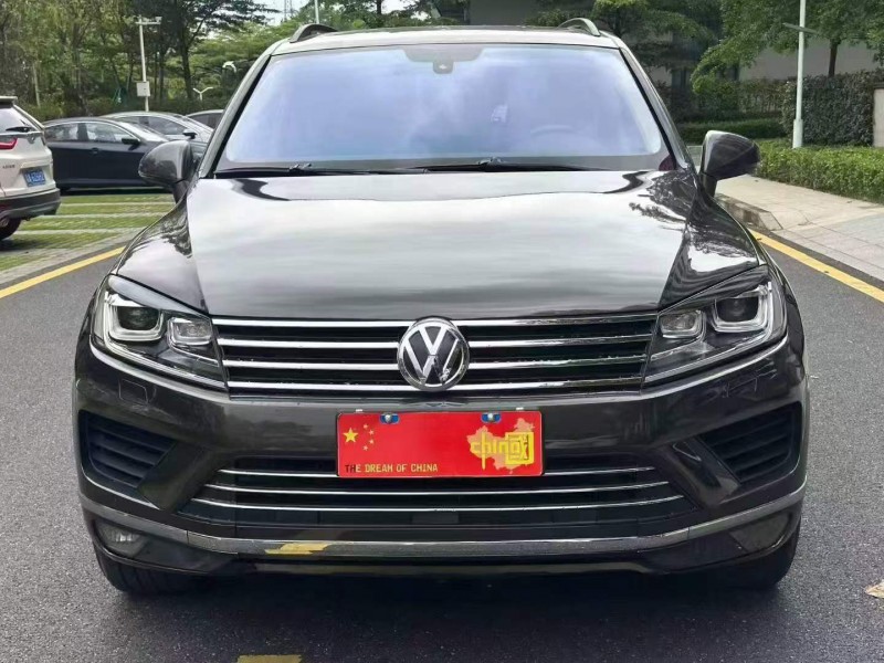 广州16年大众途锐1