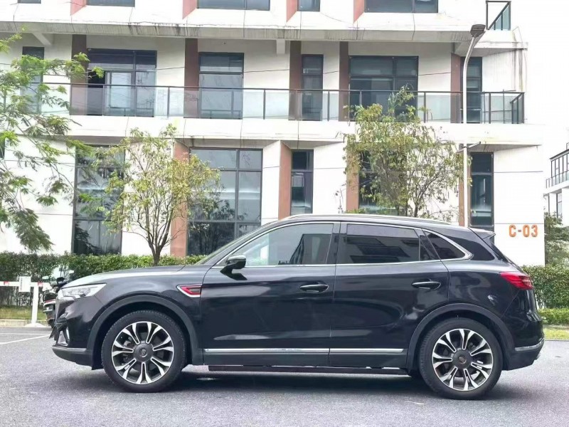 广州20年红旗HS54