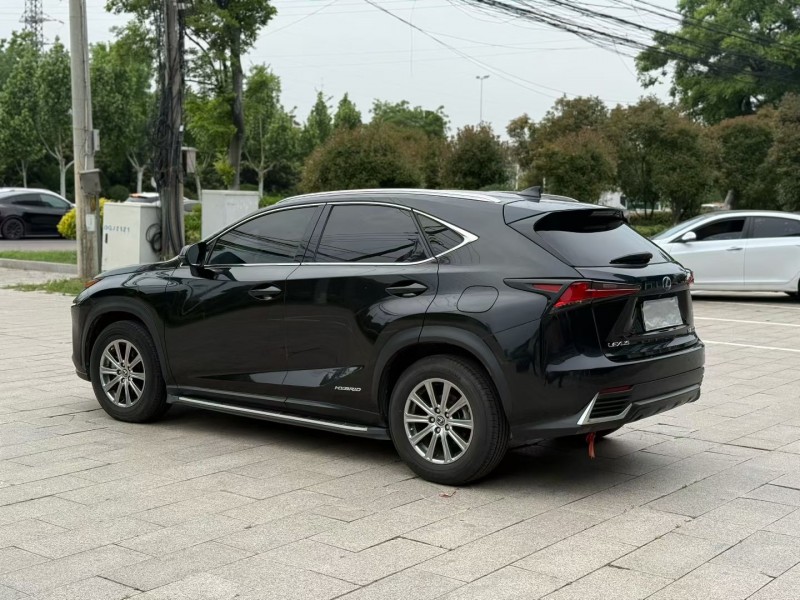 徐州19年雷克萨斯NX7