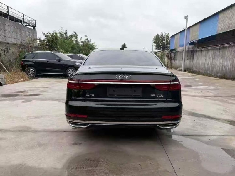 烟台20年奥迪A8L9