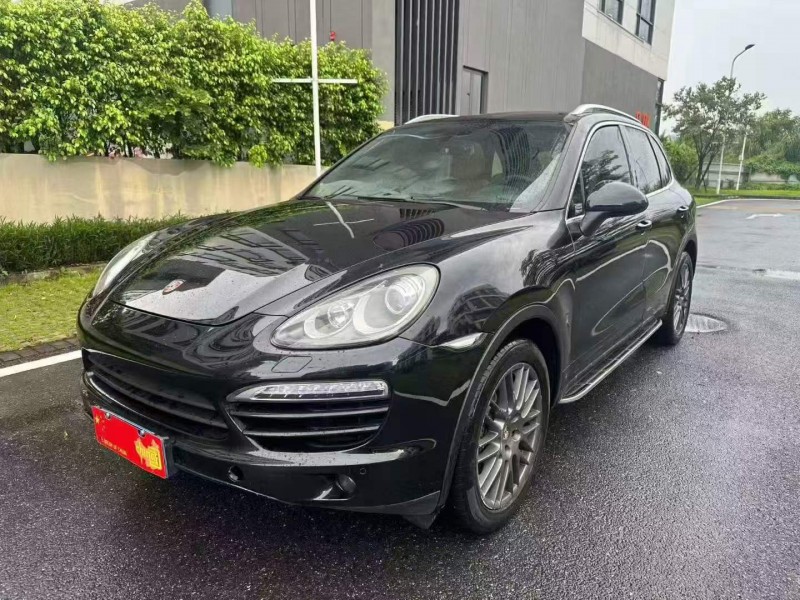 广州13年保时捷卡宴2