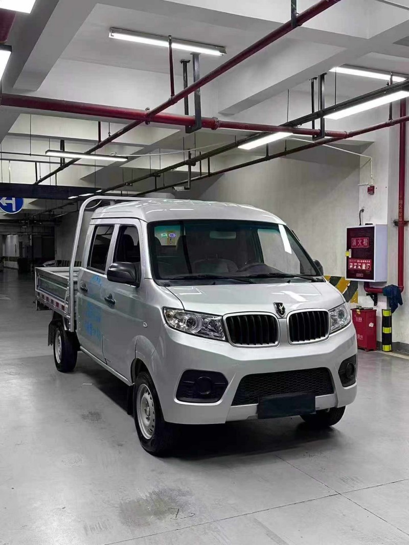 成都24年金杯汽車閣瑞斯2