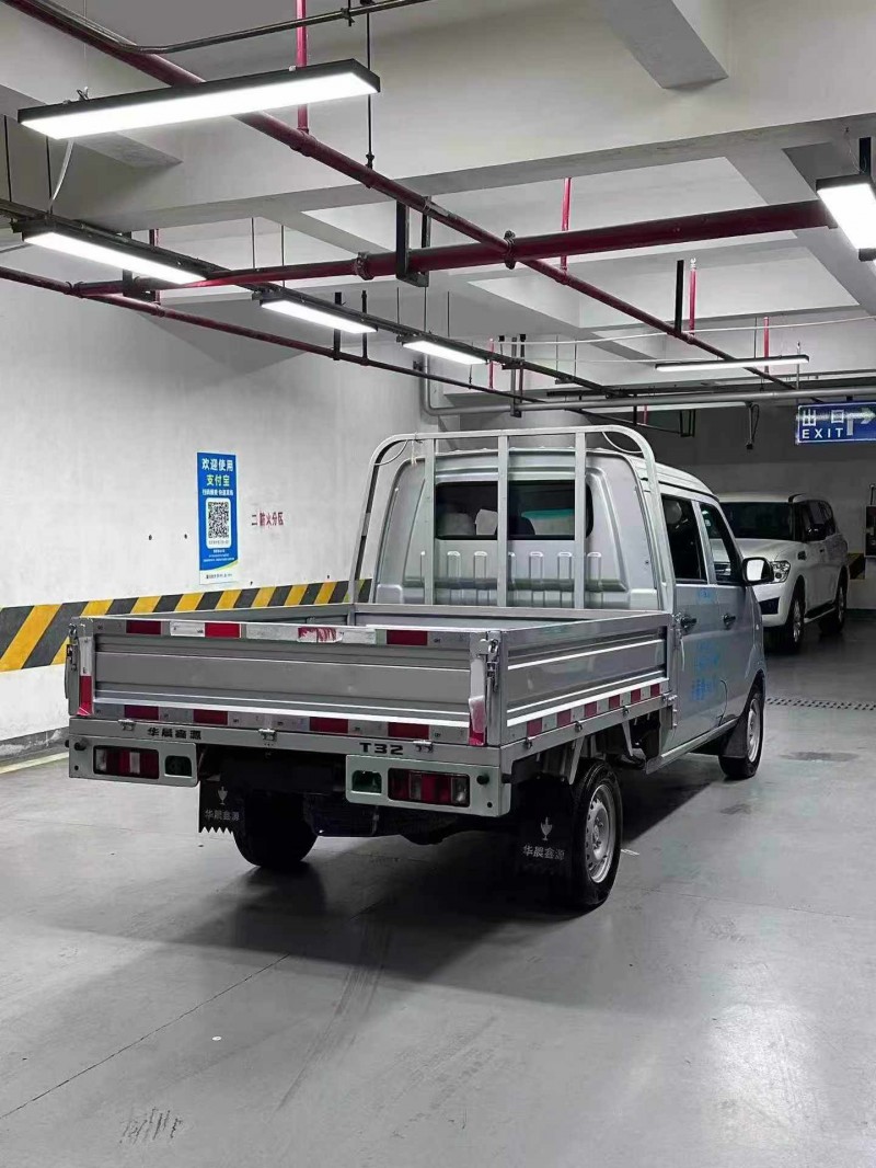成都24年金杯汽車閣瑞斯9