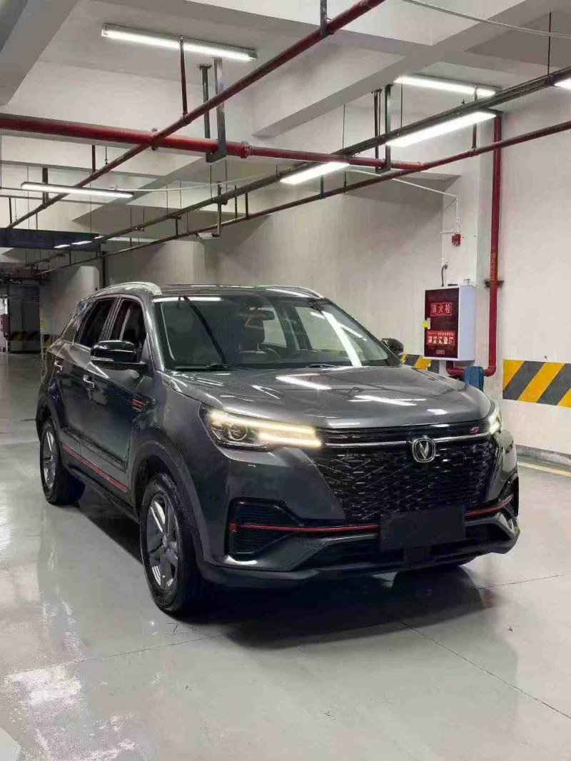 成都22年长安汽车CS552