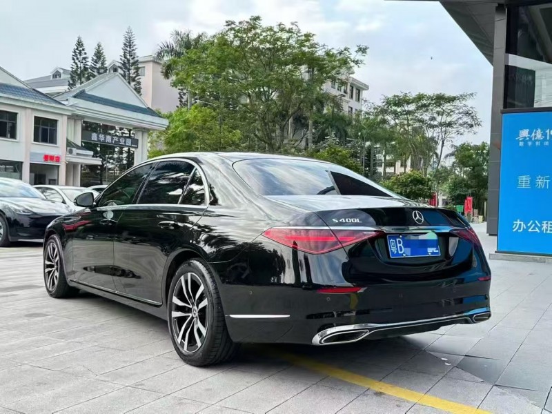 深圳23年奔驰S8