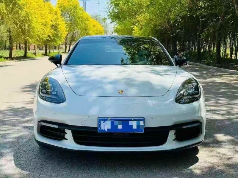东营20年保时捷帕拉梅拉1