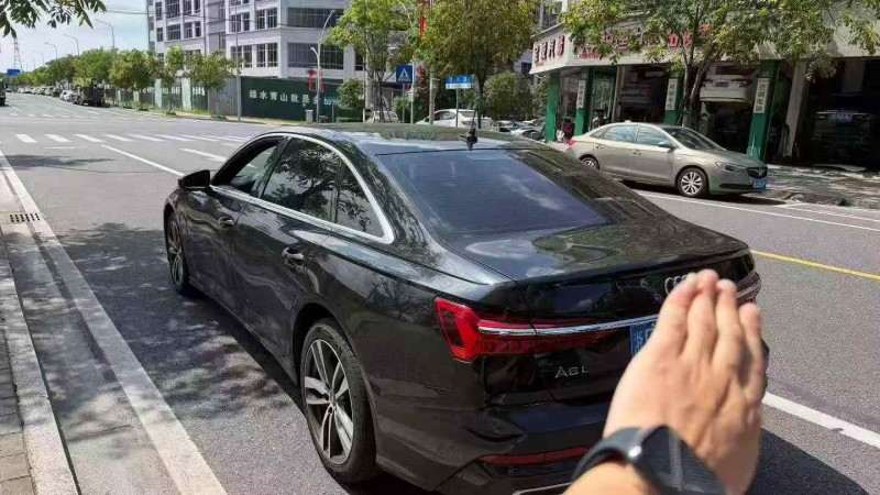 青岛20年奥迪A6L5