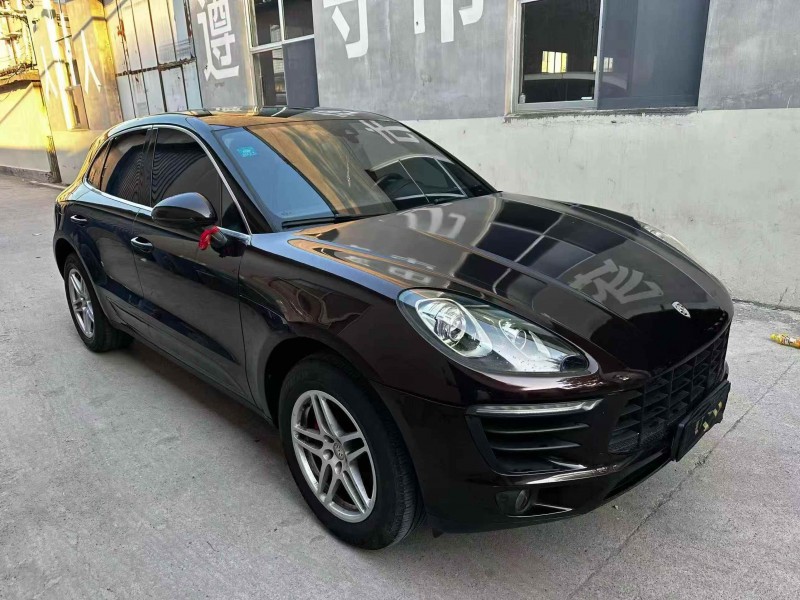 潍坊18年保时捷Macan3