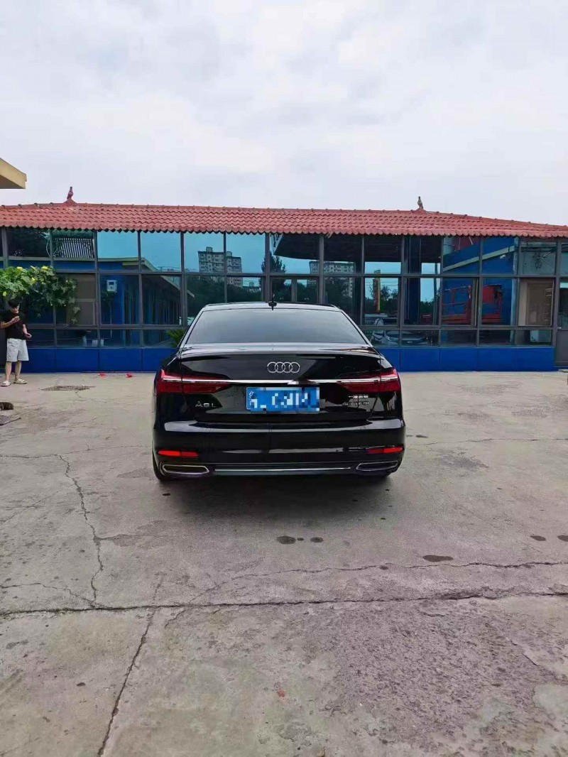 济南22年奥迪A6L9